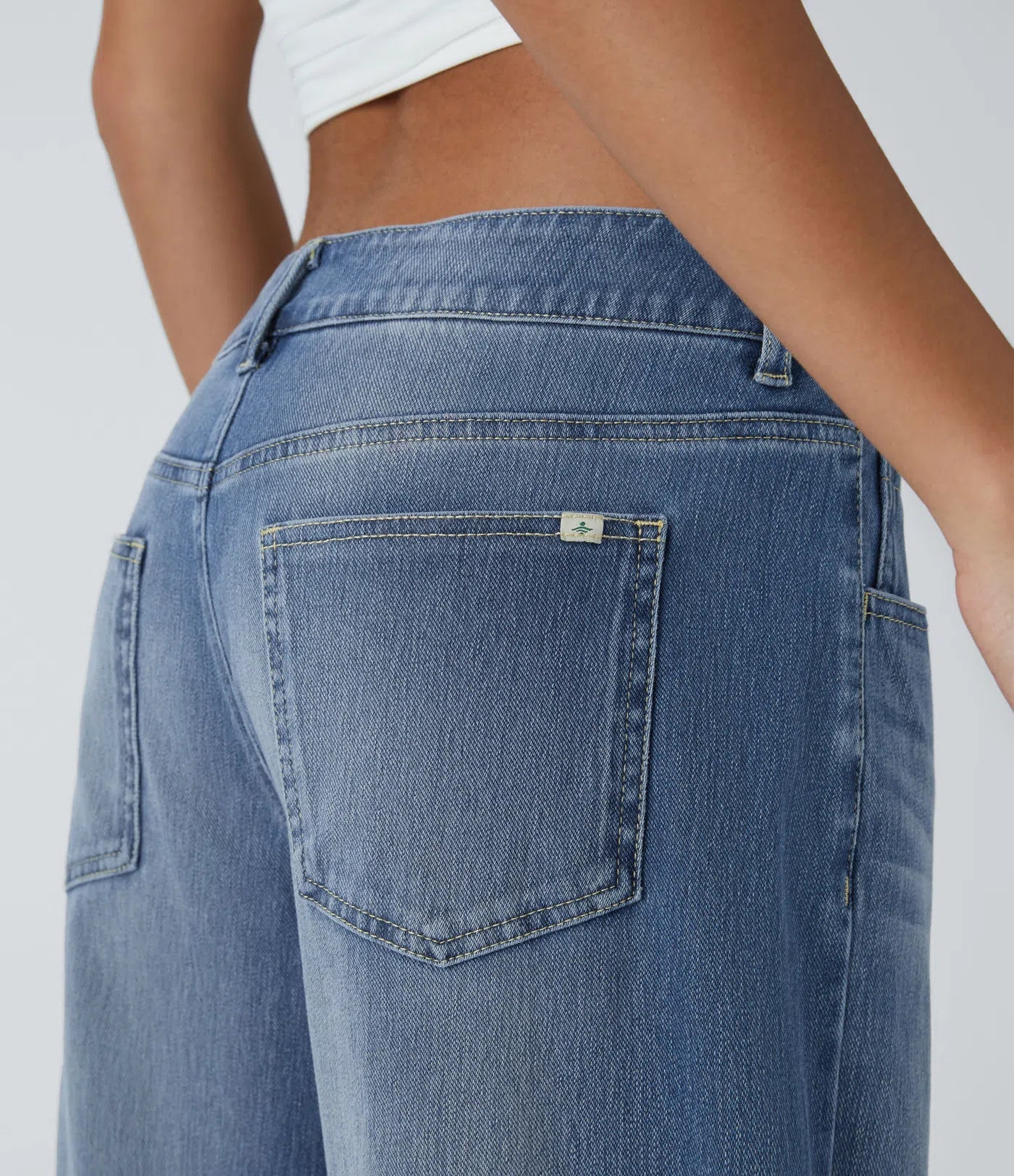 Sophie | Jeans a gamba larga comodi con vestibilità elegante e pratiche tasche con zip