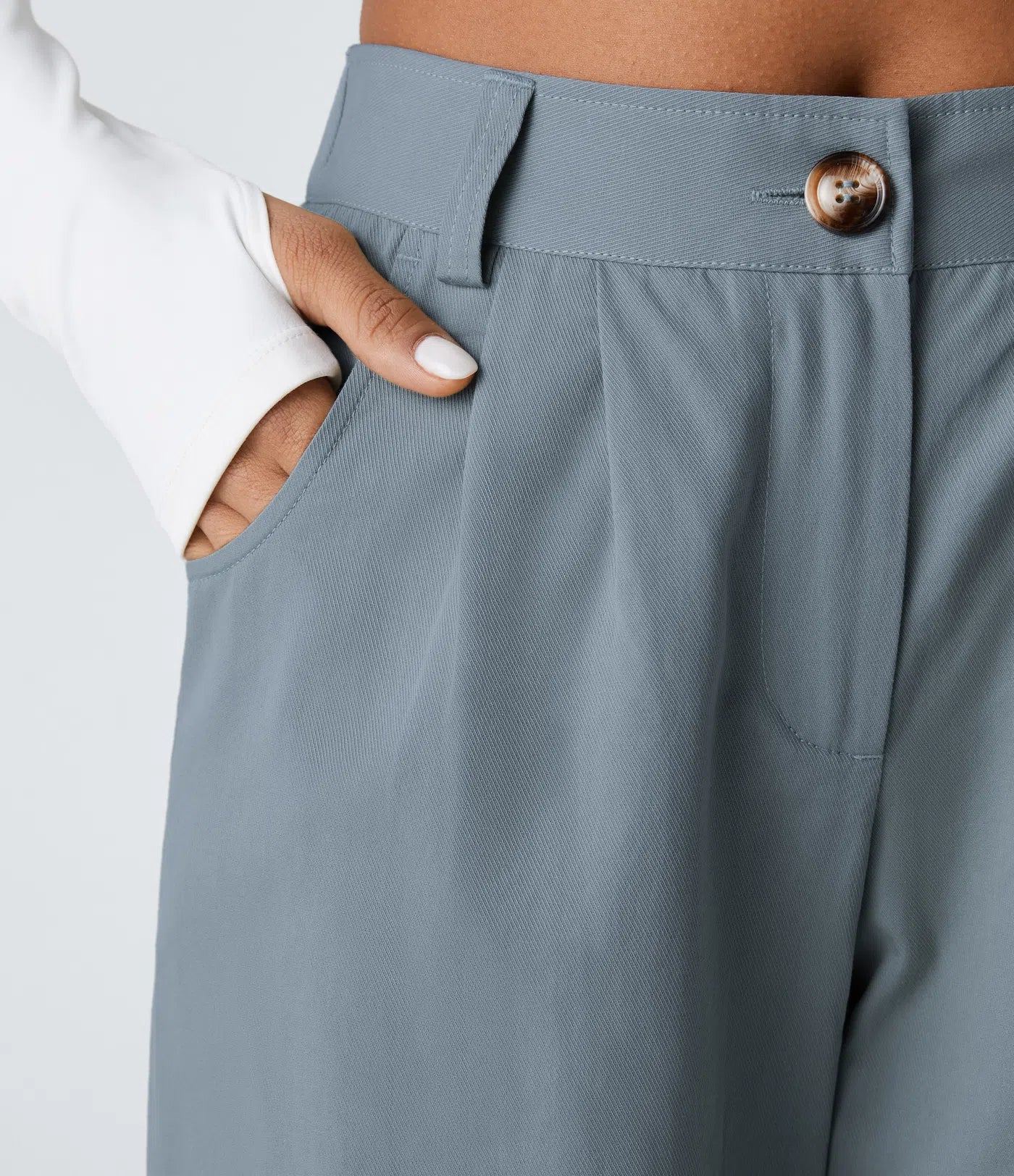 Marianne | Katoenen Broek met Knopen, Rits en Praktische Zakken